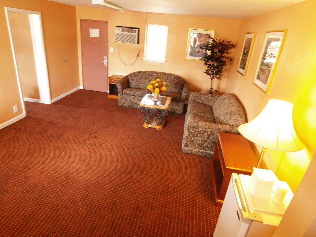 Parkway Inn Philadelphia Airport スプリングフィールド 部屋 写真